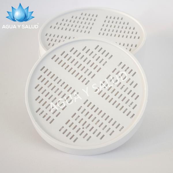 ROSETA DE METAL CON FILTRO PARA DUCHAS DE VITAMINA C + E abierto y visto por dentro