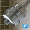 filtro de ducha para purificar el agua instalado en ducha