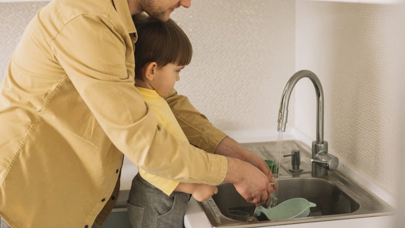 como cuidar el agua en casa
